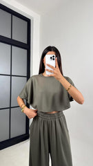 Green Women Oversized Crop T-Shirt & Wide-Leg Trouser