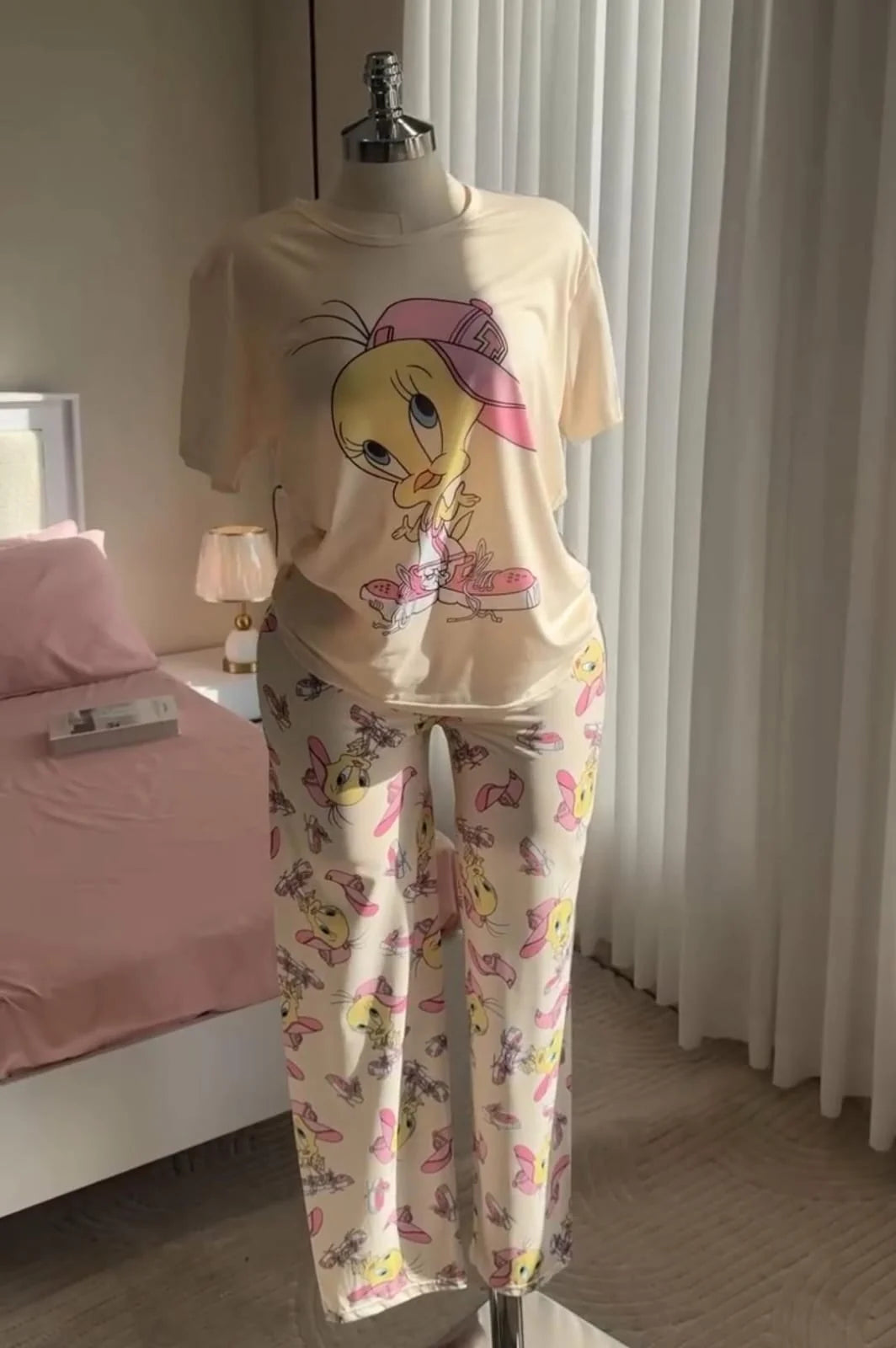 Tweety Bird Night Suit