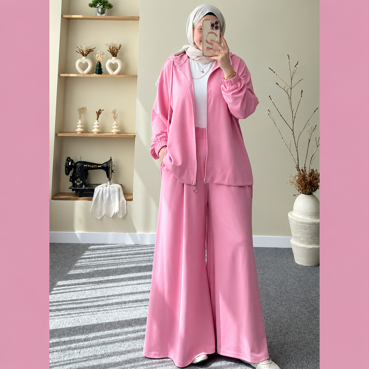 Wide-Leg Bottom Over Size Style Premium Quality Winter 2-Pcs Tracksuit. CWTS-39